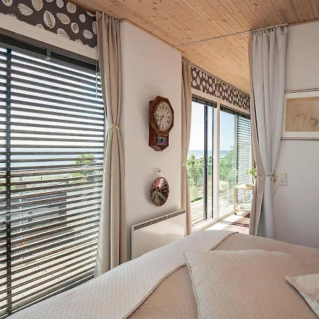 度假居 2 Person Holiday In *